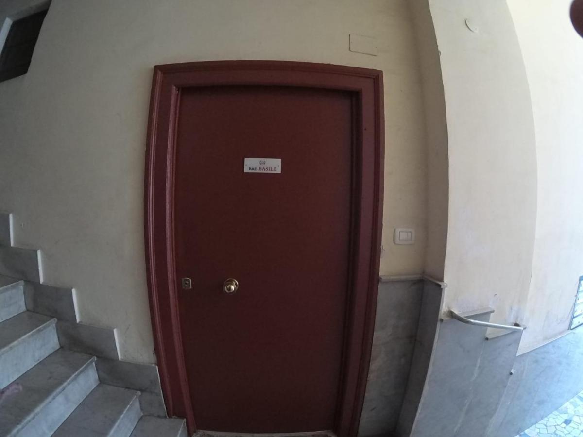 ナポリ Casa Basile 15 Bed & Breakfast エクステリア 写真